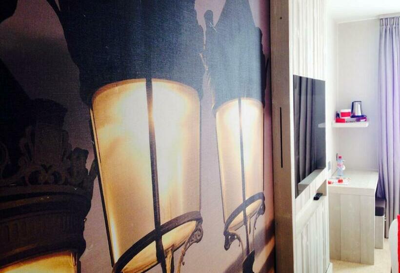 コネクティングルーム（家族用）。, Hôtel Le 209 Paris Bercy