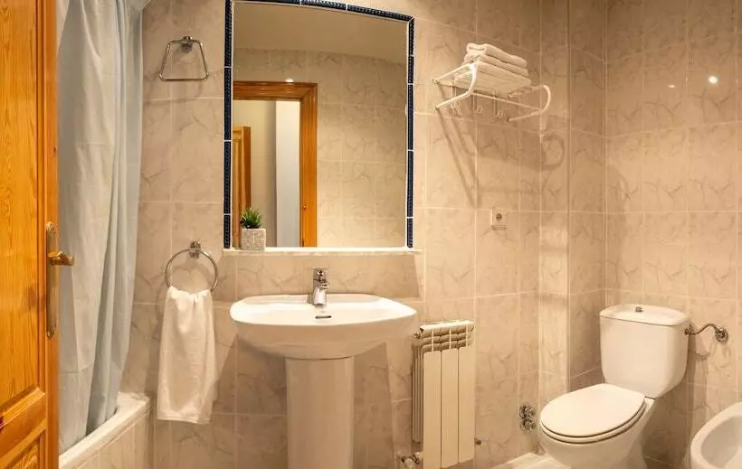 Chambre Triple Standard, Valmar