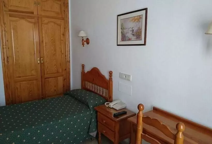 Chambre Standard Individuelle, Valmar