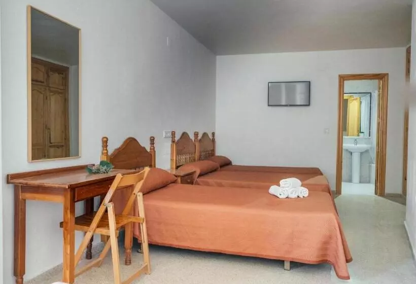 Chambre Familiale, Valmar