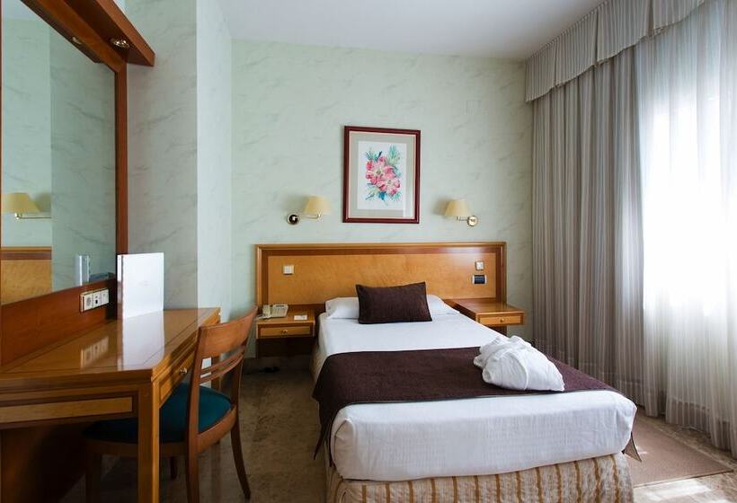 اتاق استاندارد, Vp Jardin De Tres Cantos