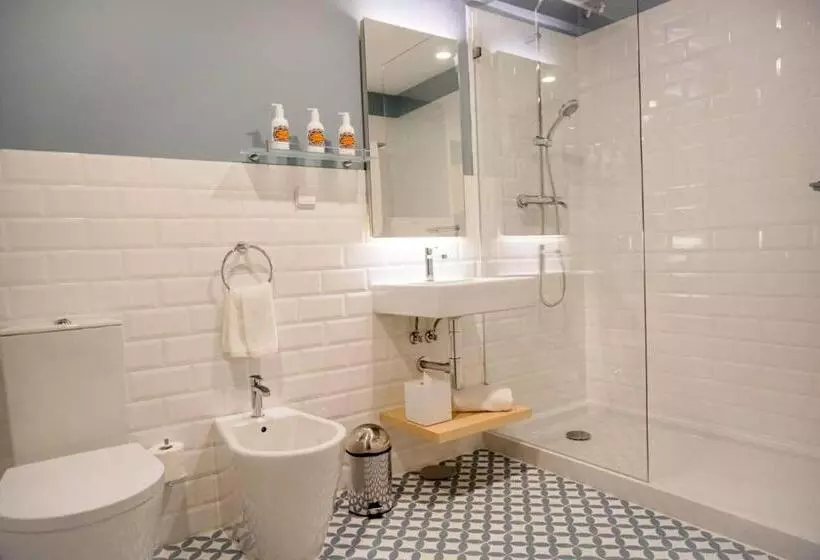 سوییت, Malibu Foz Hotel   La Maison Younan