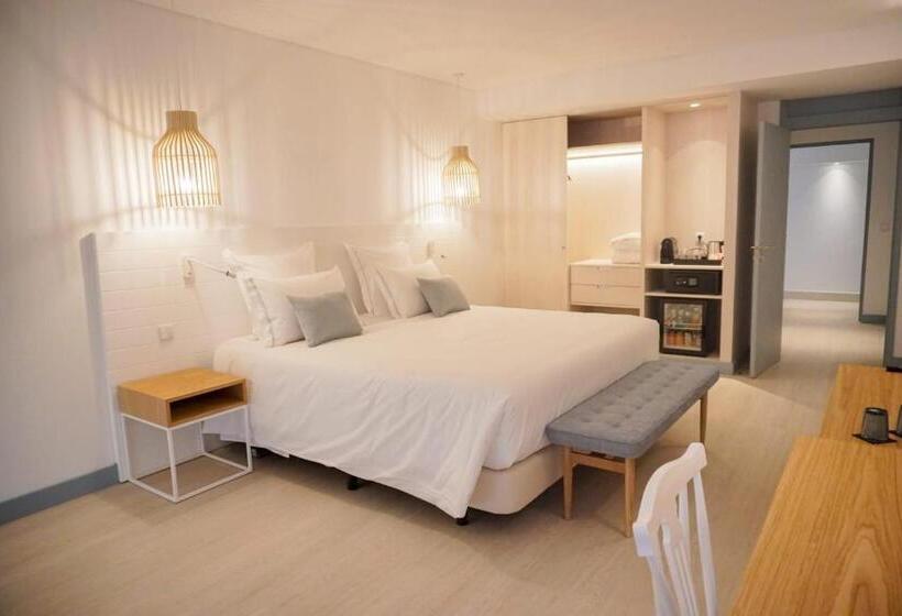 Люкс, Malibu Foz Hotel   La Maison Younan