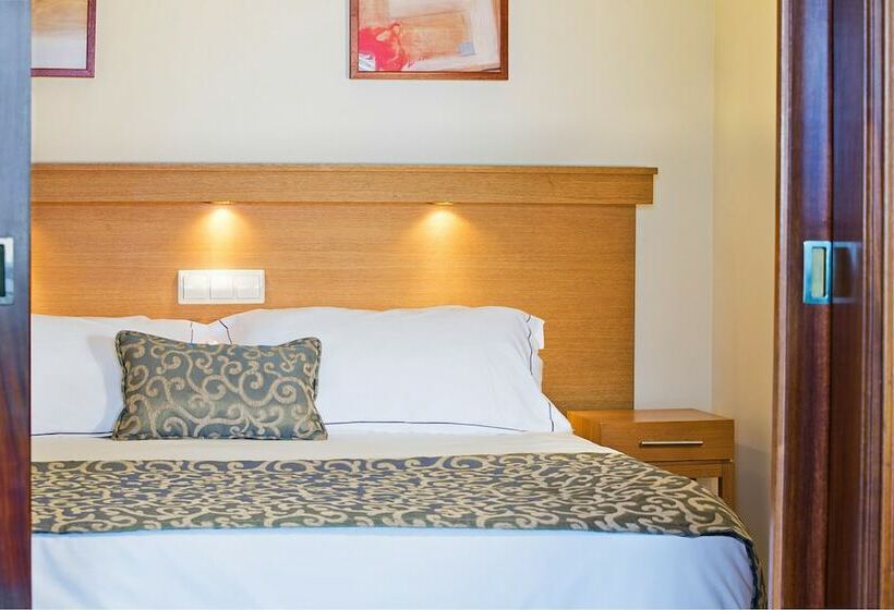 דירת סופריור, חדר שינה 1, נוף לים, Sunset Beach Club Hotel Apartments