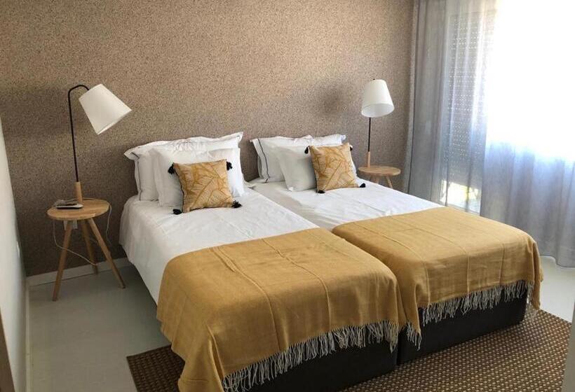 غرفة قياسية, Bus Station Suites & Studios