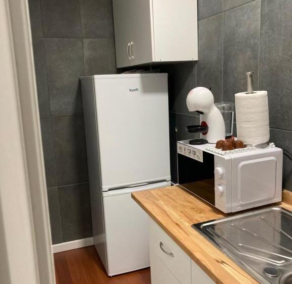 غرفة عائلية, Bus Station Suites & Studios