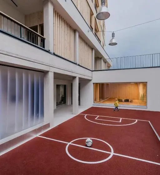 استودیوی استاندارد, Das Bleibt Alpine Suites