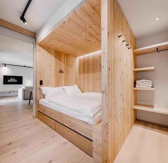 带1个卧室的带阳台的公寓, Das Bleibt Alpine Suites