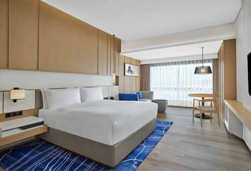 キングサイズベッド、ビュー付きデラックスルーム, Courtyard By Marriott Xiamen