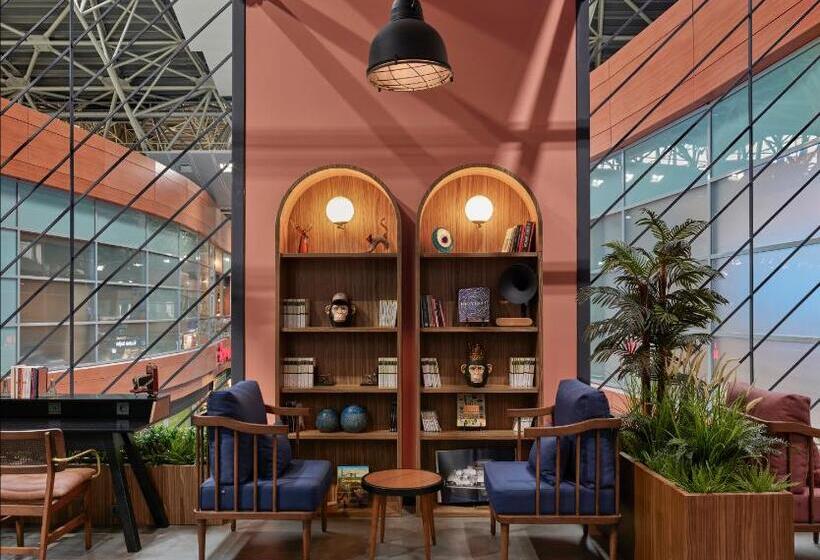 キングサイズベッドのスーペリアルーム, Kepler Club Sabiha Gökçen Airport International Transit Area