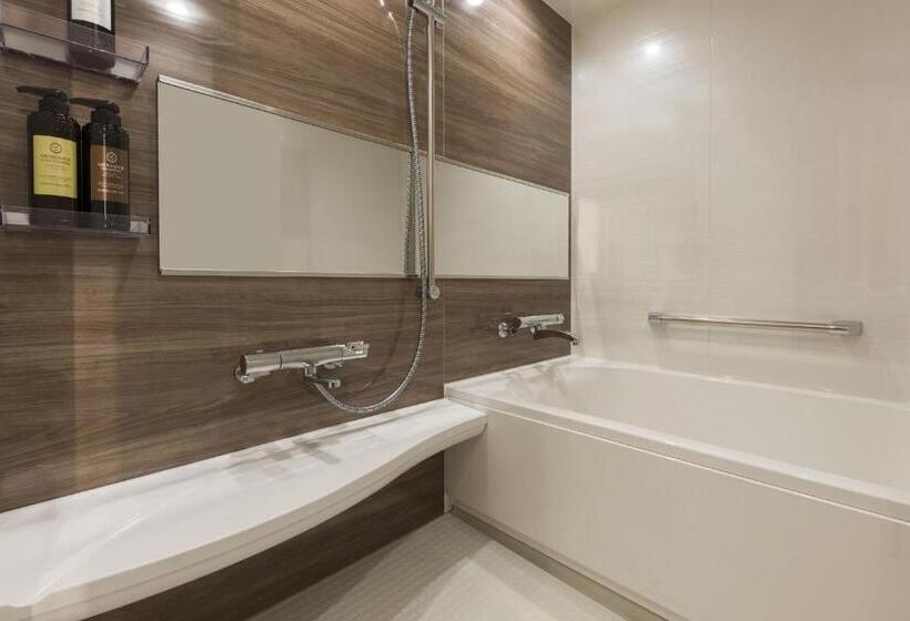 Семейный Номер, Iam