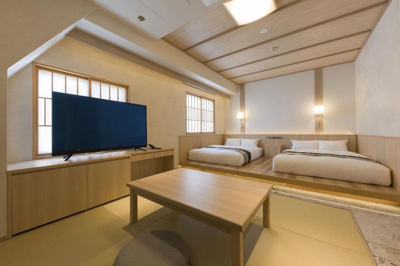 Номер Стандарт, Iam