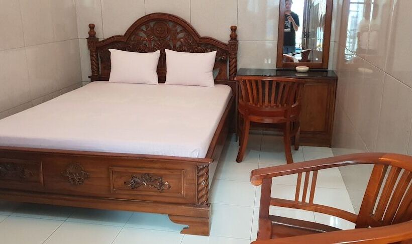 חדר אקונומי, Irma S Residence