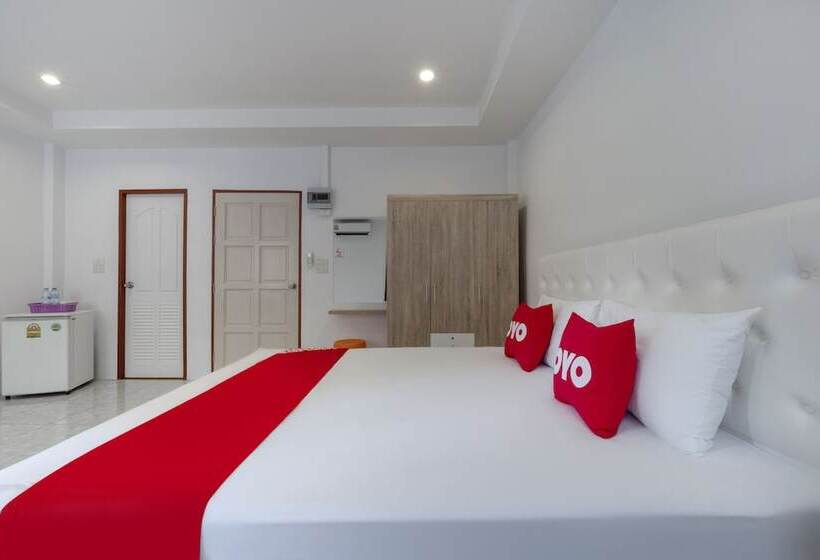 Номер Стандарт, Oyo 698 Pattaya City