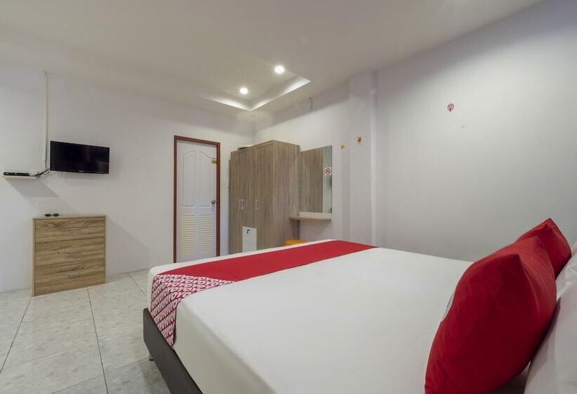 Номер Superior, Oyo 698 Pattaya City