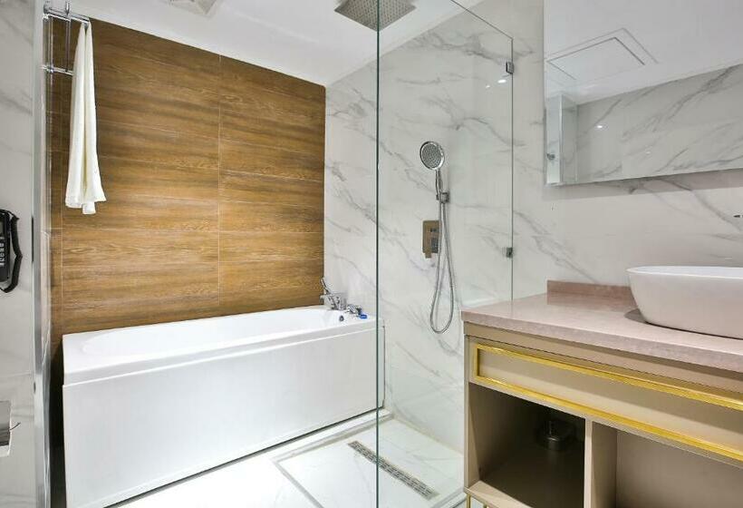 带大床的套房, Sahid Zarafshon Bukhara