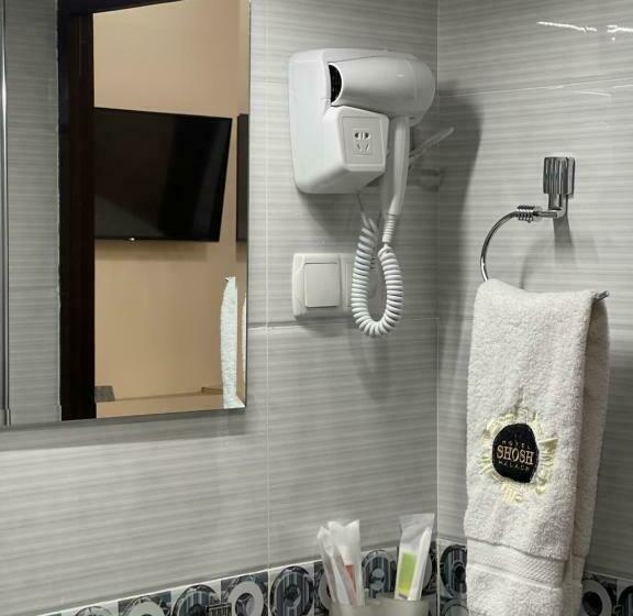 اتاق کلاسیک چهارنفره, Shosh Palace