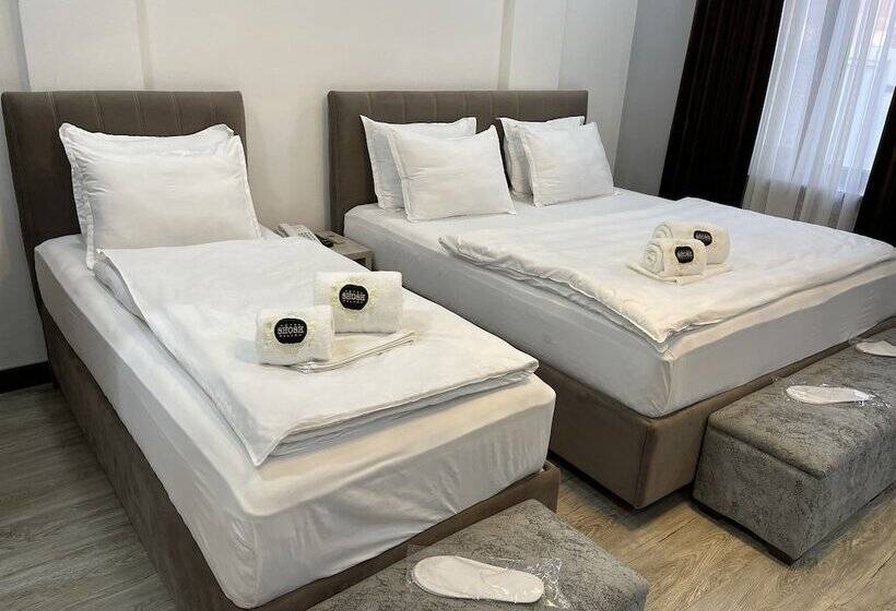 اتاق خانوادگی, Shosh Palace