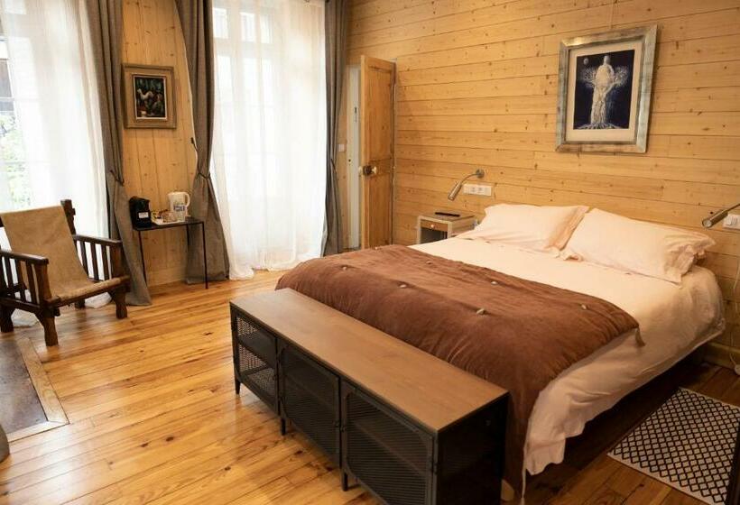 スーペリアースイート, Le 41 Avenue Foch