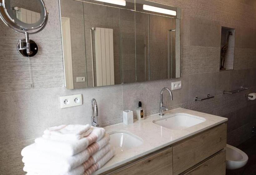 スーペリアースイート, Le 41 Avenue Foch