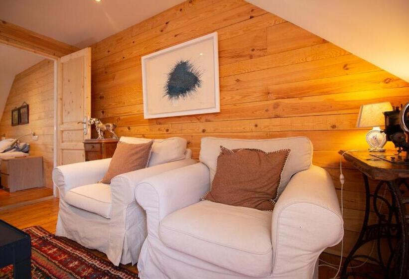 リバービュースイート, Le 41 Avenue Foch