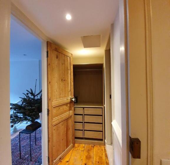 リバービュースイート, Le 41 Avenue Foch