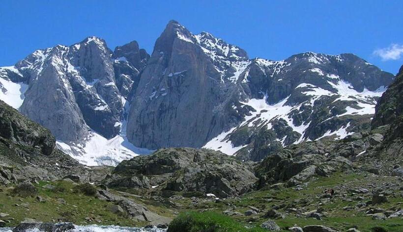 Люкс Вид на Реку, Le 41 Avenue Foch