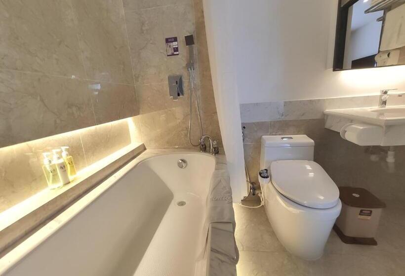 اتاق استاندارد یک نفره, Azumaya Hotel Hai Phong