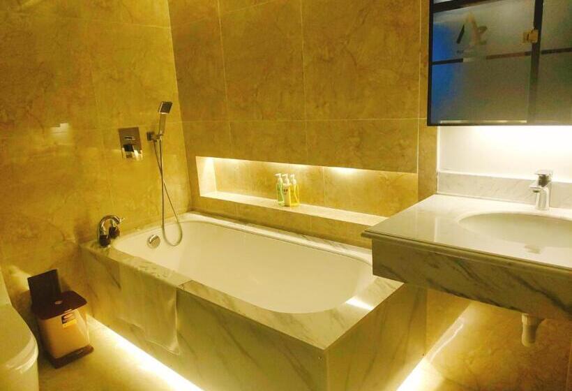 اتاق لوکس, Azumaya Hotel Hai Phong