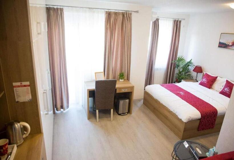 Quarto standart com varanda, China Town Prenoćište