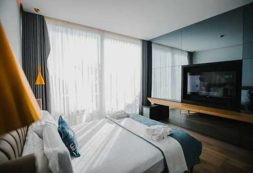 اتاق استاندارد با چشم‌انداز کوهستان, Empire Beach Resort Adults Only