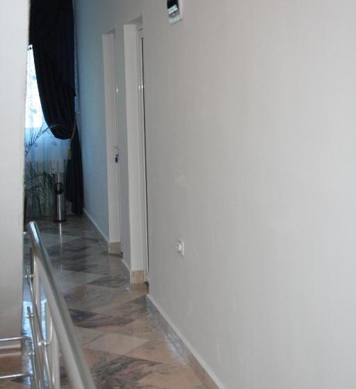 패밀리 스위트, Manea Orsova