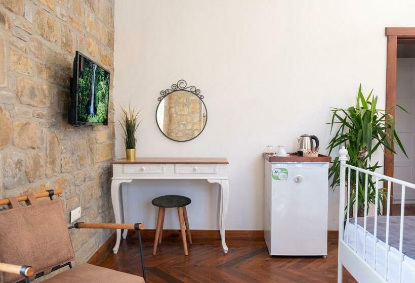 标准房带园景, Salkım Otel Gökçeada