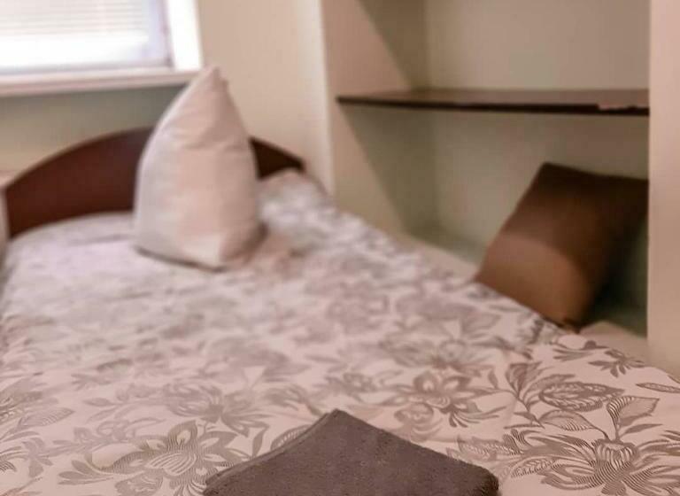 اتاق استاندارد, Capsularhouse Hostel