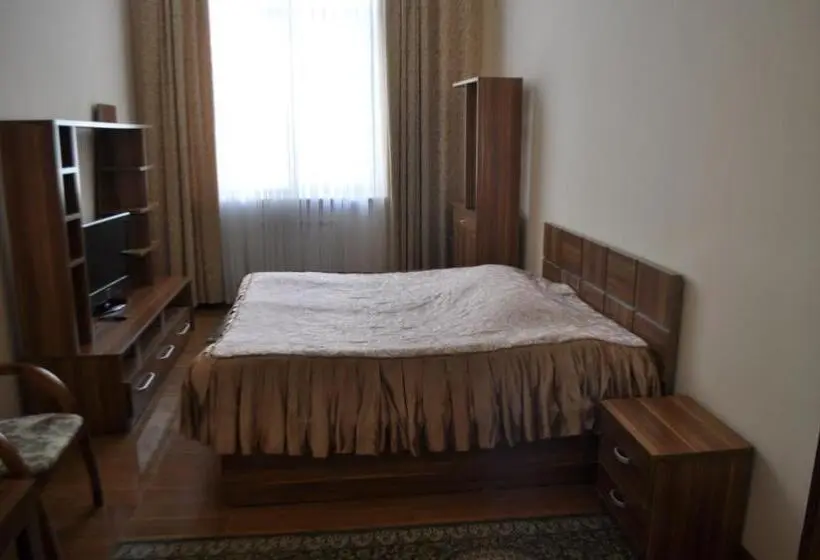 سوییت جونیور, эдельвейс