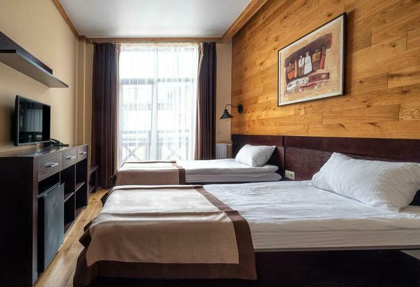 Номер Стандарт с Балконом, Chalet Du Mont