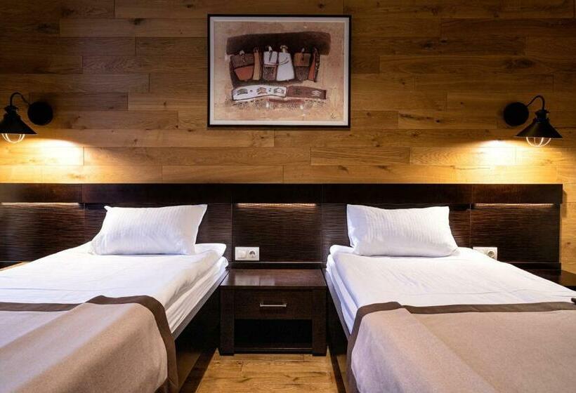 اتاق استاندارد با بالکن, Chalet Du Mont