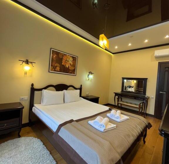 سوئیت با بالکن, Chalet Du Mont