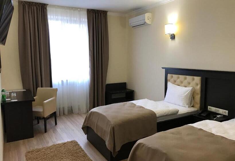 חדר סטנדרט, Ferdinand