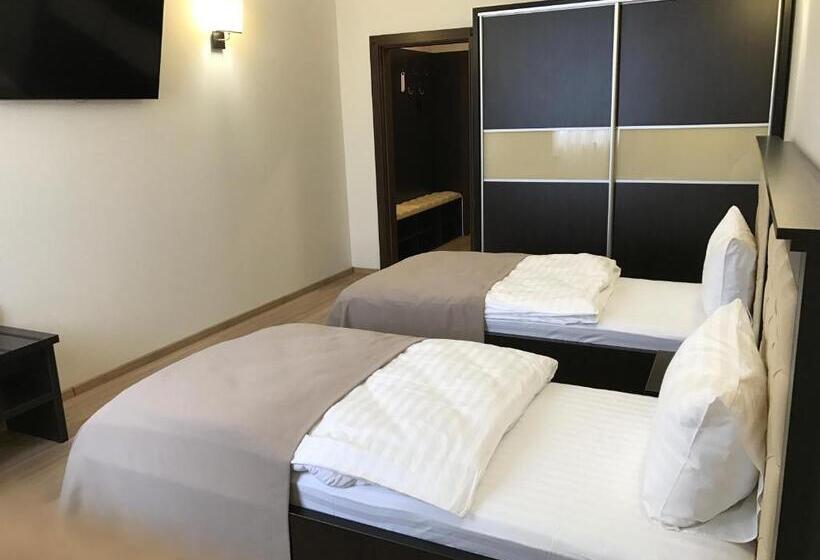 חדר סטנדרט, Ferdinand