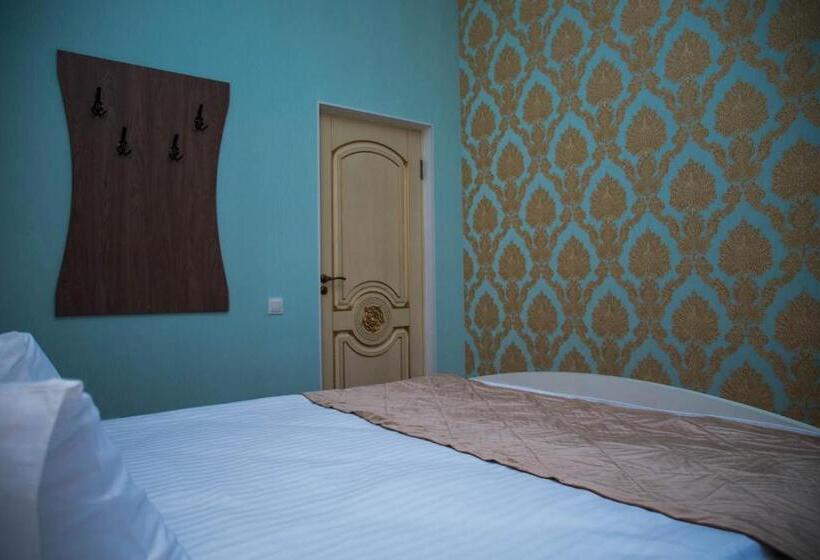 سوییت لوکس, Jasmine