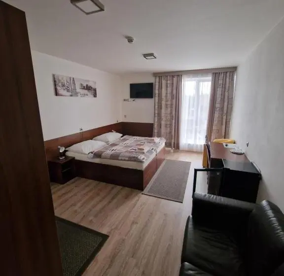 اتاق کلاسیک, Penzion Pko Nitra