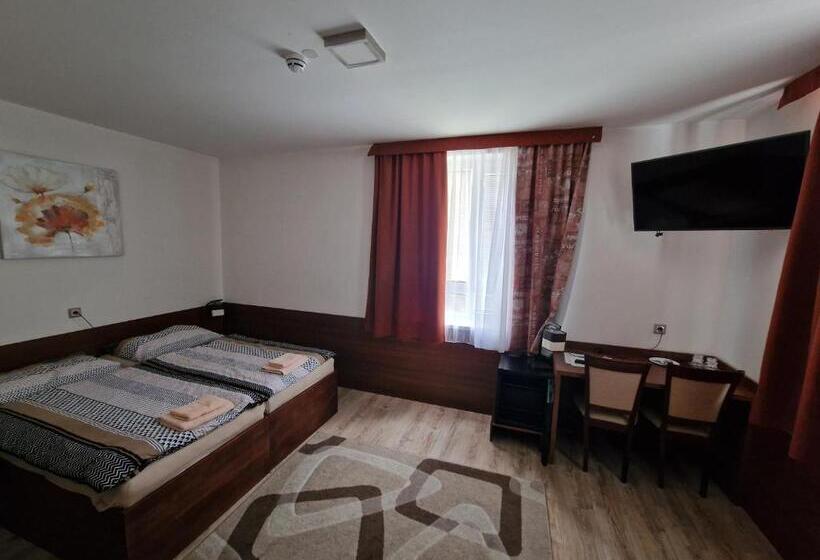 클래식 룸, Penzion Pko Nitra