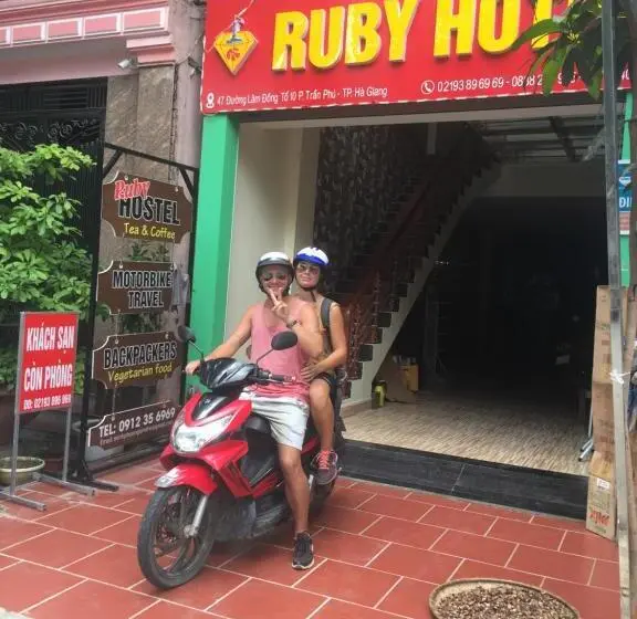 Cameră Triplă Standard cu Priveliști, Ruby Hostel