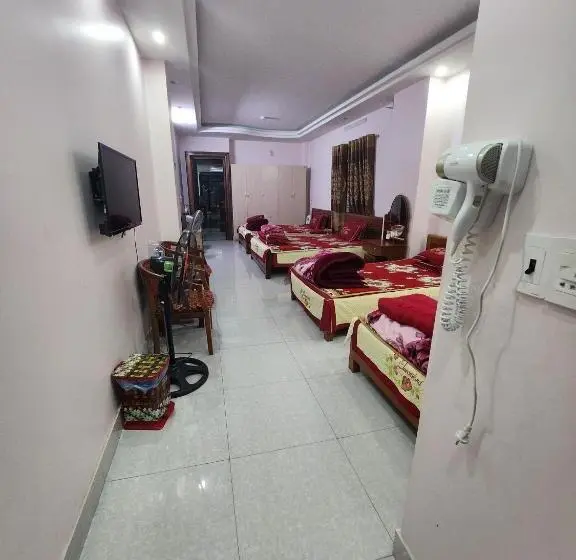 Cameră cvadruplă standard cu balcon, Ruby Hostel