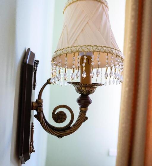 اتاق استاندارد یک نفره, Vangogh