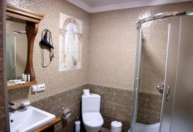 Quarto Familiar Superior, Zatyshok Nad Prutom