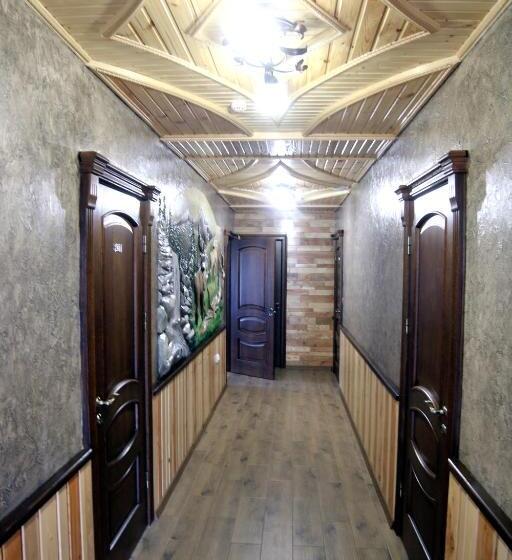 חדר משפתחתי סופריור, Zatyshok Nad Prutom