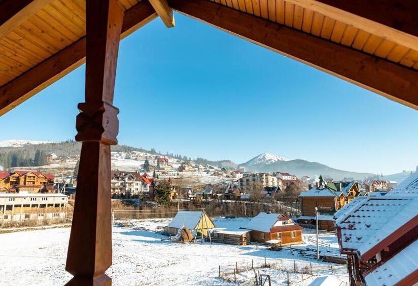 סוויטה משפחתית, Zatyshok Nad Prutom