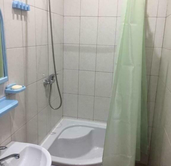 اتاق استاندارد, барнаба